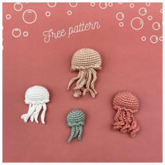 free crochet pattern white jellyfish, blue jellyfish, hip jellyfish