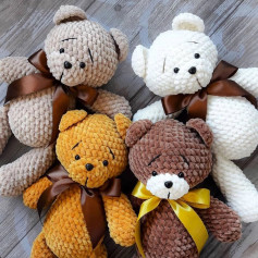grizzly bear, yellow bear, brown bear, white bear, brown bow, yellow bow crochet pattern