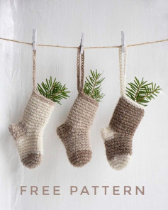 mini christmas stocking crochet pattern