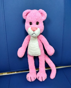 pink leopard, white muzzle, white belly crochet pattern