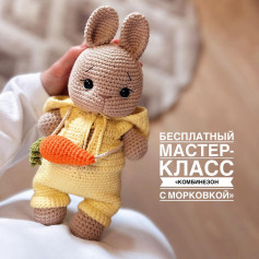 Rabbits wear yellow coats wearing Carrot Free Crochet Pattern bags.