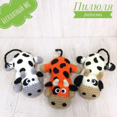 white cow, orange crochet pattern