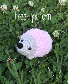 free pattern amigurumi hedgehog