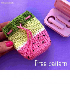 mini watermelon bag crochet pattern