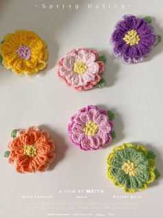 multicolored ten-petal flower hair clip.crochet patterns