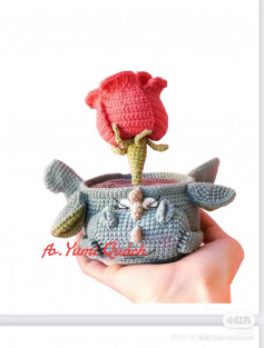 Crochet chart little monster rose plant pot