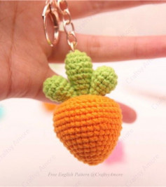 crochet easter carrot keychain