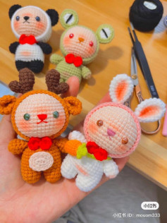four small animals crochet pattern
