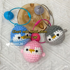 little penguin pendant keychain crochet pattern