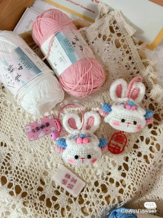 Rabbit ear keychain crochet pattern