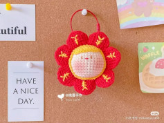 Red flower mochi keychain crochet pattern