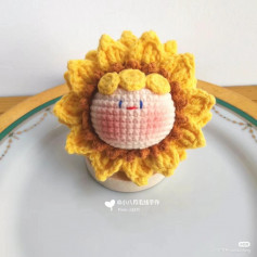 sunflower mochi crochet pattern