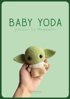 Baby Yoda crochet pattern