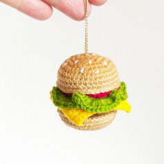 Crochet pattern for sandwich keychains