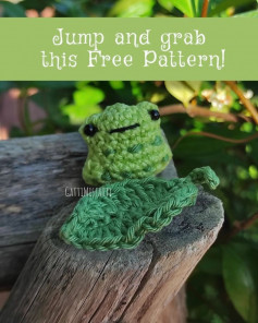 jump and grab this free pattern froggo no sew free pattern
