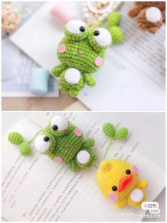 Bean sprout frog crochet pattern