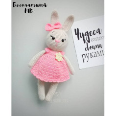 Бесплатное описание Зайка в платье🐰