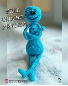 Blue long-sleeved crochet pattern