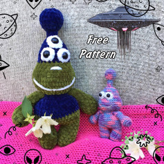 FREE PATTERN. Cute Monster three-eyed monster crochet pattern