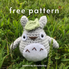 free pattern mini totoro