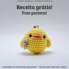 chick keychain crochet pattern holding a knife