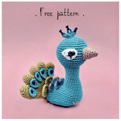 farmyard animals loui the peacock crochet pattern