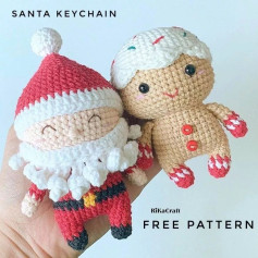 Free pattern 🎅 Santa keychain🎅