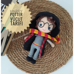 Harry Potter tarifimin ilk kısmını bugün paylaşıyorum. Cubbe ve peruk tarifinde düzenlemeler ve kontroller yapmam gerek.O yüzden onların paylaşımı daha sonra olacak. Tarifimle ilgili bir kaç not paylasicam aşağıda