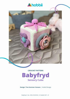 CROCHET PATTERN Babyfryd Sensory Cube