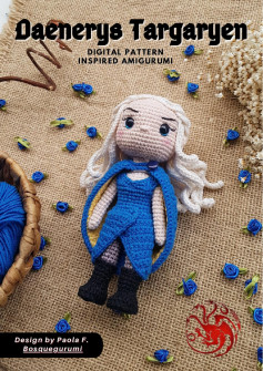 Daenerys Targaryen DIGITAL PATTERN, Girl doll crochet pattern with white hair and blue dress