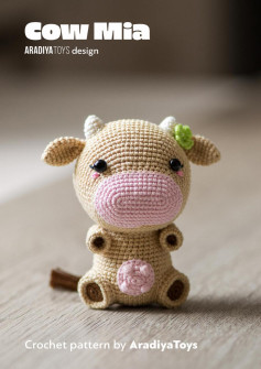 Cow Mia , Cow crochet pattern with pink muzzle