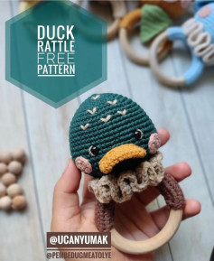 green duck rattle free pattern