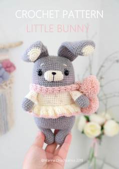 little bunny, Gray rabbit crochet pattern wearing pink dress