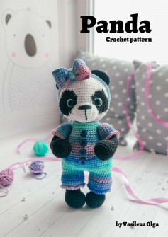 Panda Crochet pattern, panda wearing bow tie, dressed up