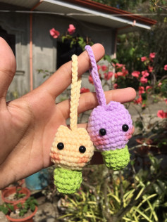 Tulip keychain pattern🌷😵‍💫😵‍💫😵‍💫tired #crochet #fyp #crochettok #fypシ゚viral🖤tiktok☆♡ #crochettutorial
