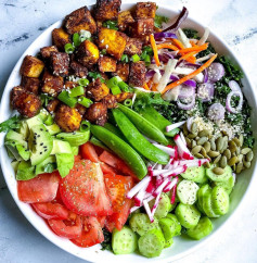 🌱🌱Air Fried Tofu & Raw Bowl🌱🌱