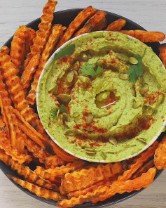 Avocado Hummus & Baked Sweet Potato Fries 😋