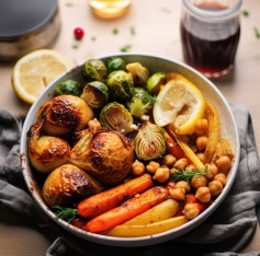 Balsamic-Maple Roasted Veggies & Chickpeas