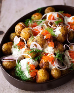 Buttery Dill Roasted New Potatoes, Lemony Oat Fraiche, Seeweed Caviar & Red Onions.