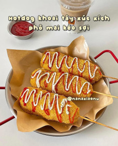 công thức làm hotdog khoai tây xúc xích phô mai kéo sợi.