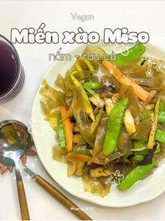 Công thức làm món miến xào miso nấm rau củ