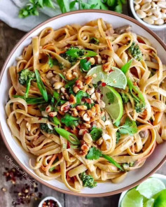 Creamy Peanut Noodles with Mixed Vegetables