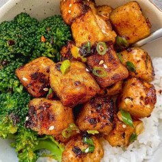 Crispy garlic soy tofu by vernahungrybanana