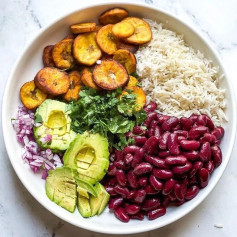 🌱🌱Easy rice & beans bowl🌱🌱