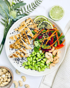 Easy tofu noodle bowl