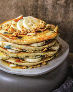 💙🥞 Fluffy Wild Blueberry Pancakes