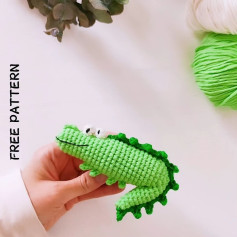 green crocodile crochet pattern