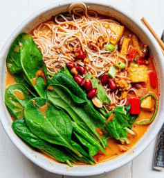 🍜🌶️️ How about a Spicy Red Curry Noodle Soup