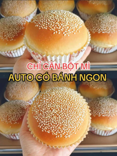 Làm bánh từ bột mì