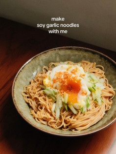 make soy garlic noodles with me